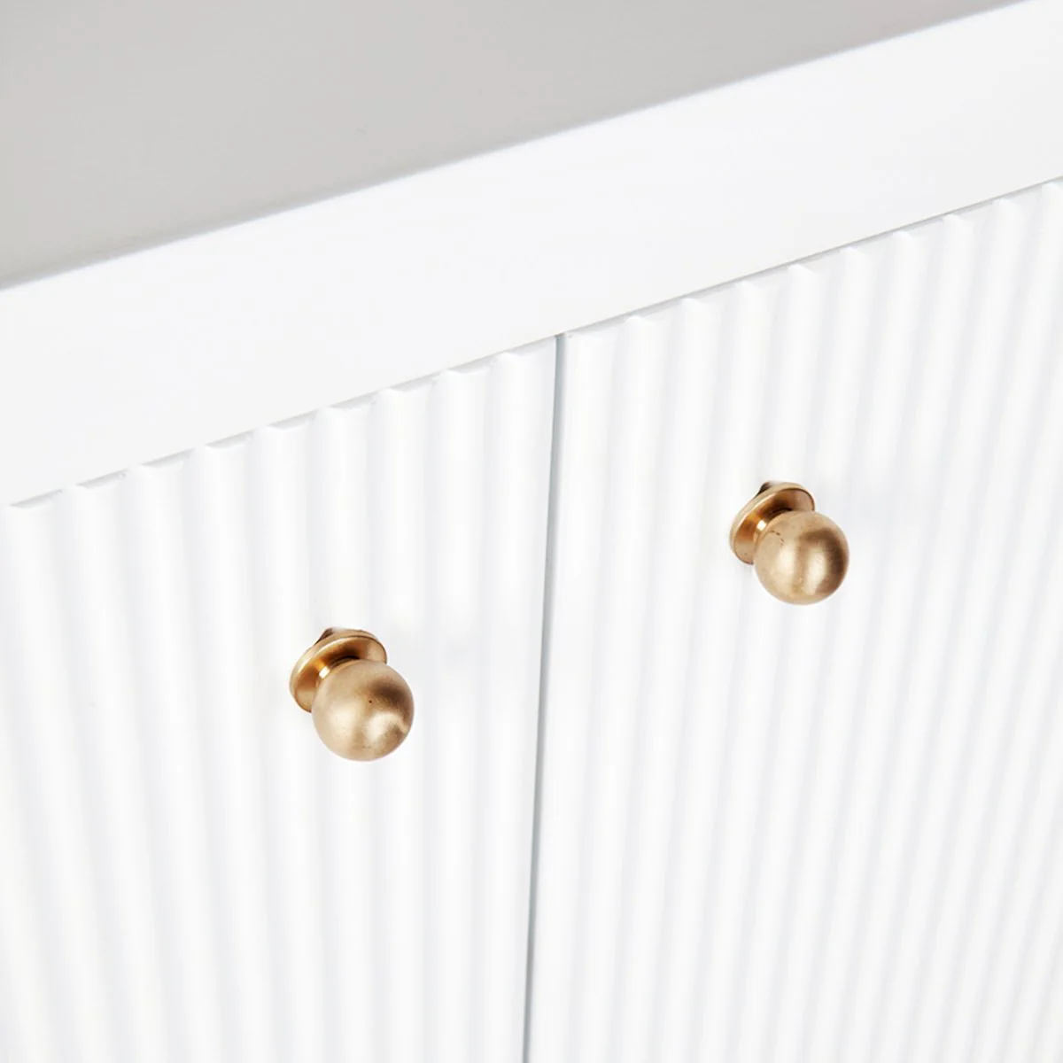 Ariana Buffet - White - Image 6